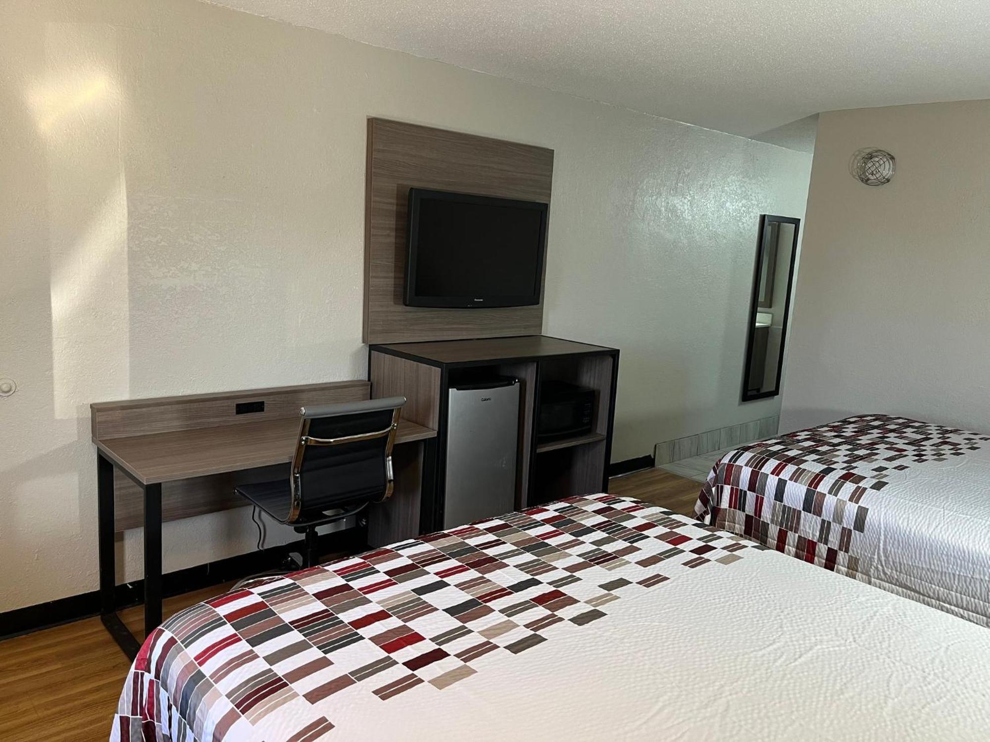 Red Roof Inn Memphis - Graceland Airport Extérieur photo