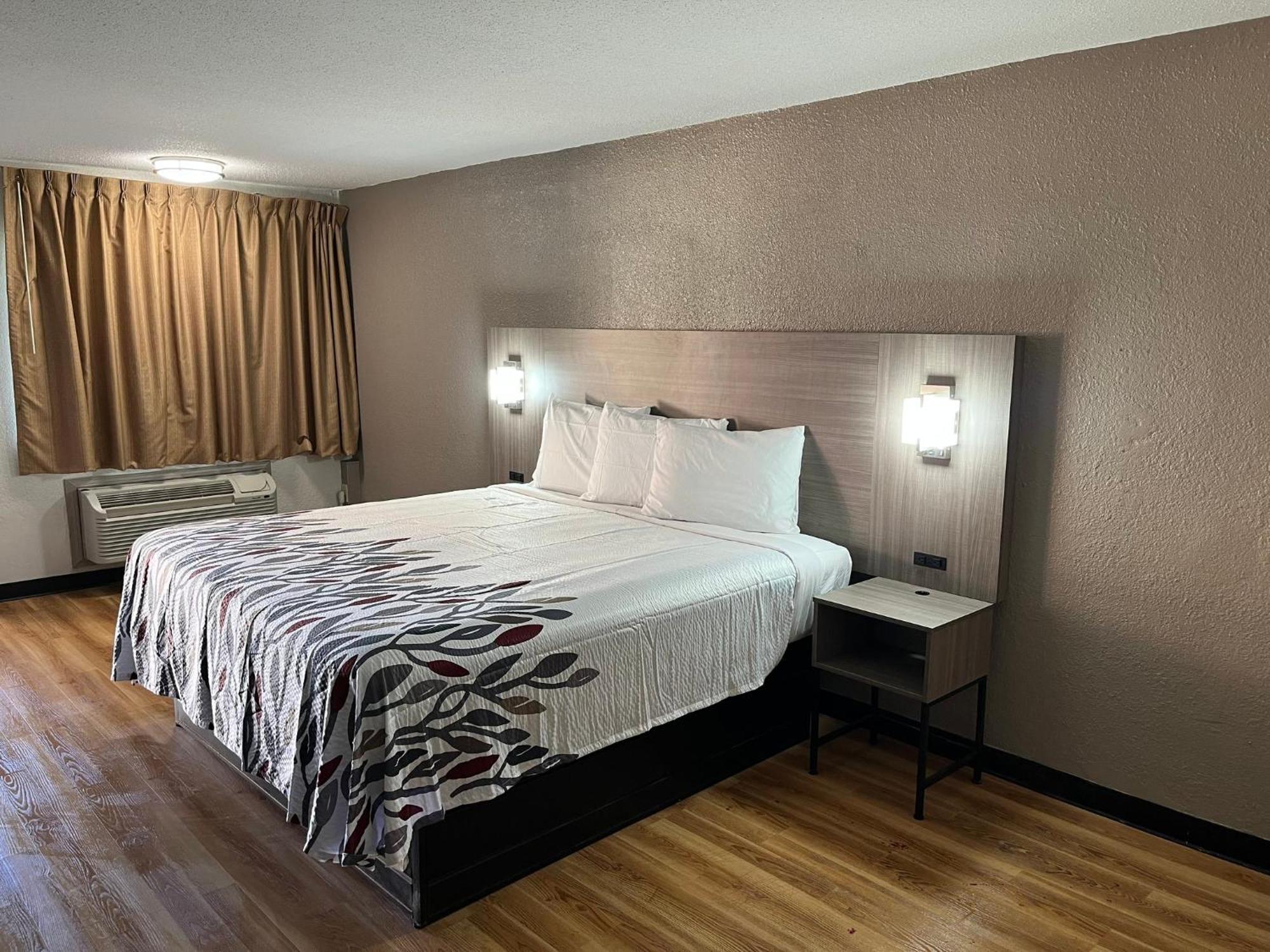 Red Roof Inn Memphis - Graceland Airport Extérieur photo